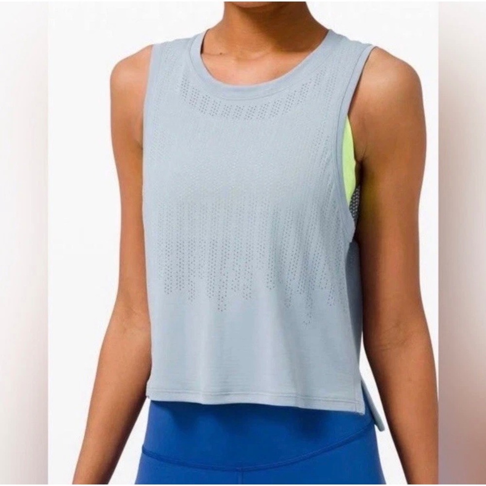 Lululemon Train to Be Tank Top Blue Silver Lilac Cropped Mesh Size S Small